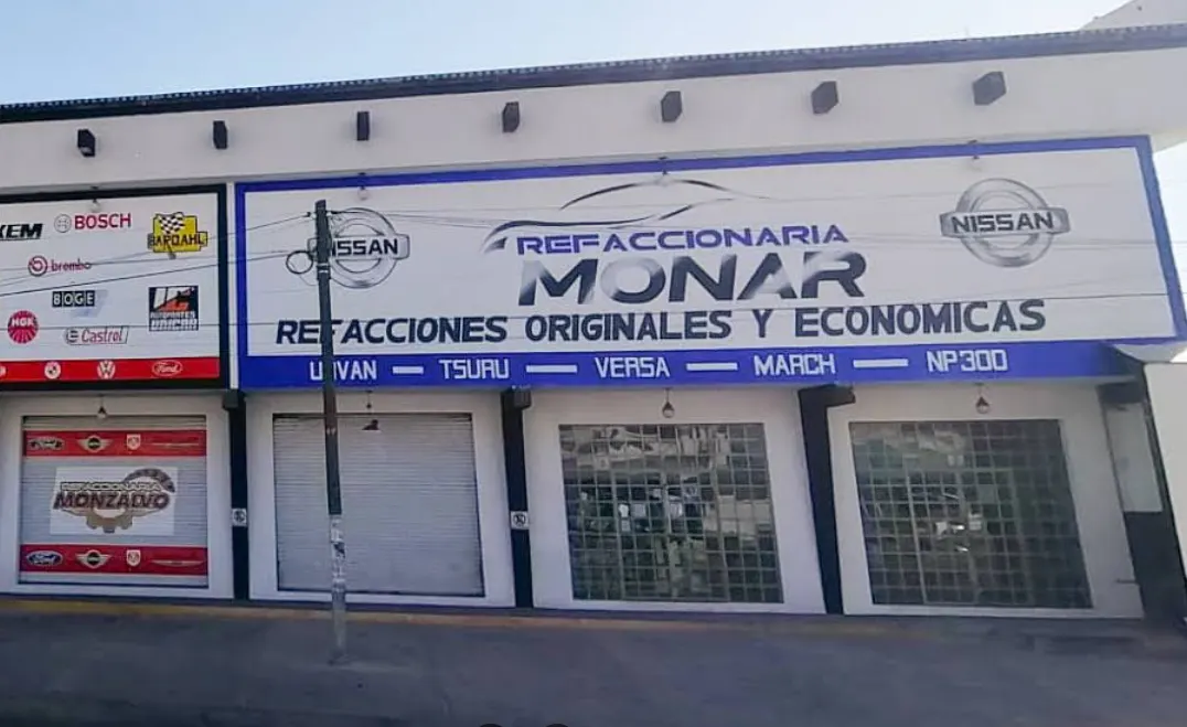 Fachada de Refaccionaria Monar